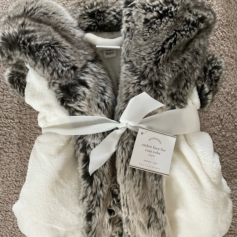 Pottery Barn Ombré Faux Fur Cozy Robe
